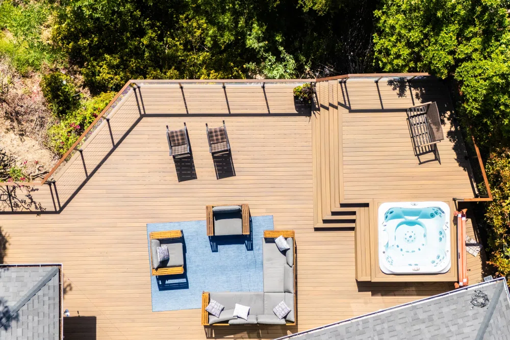 deck-with-hot-tub-aerial
