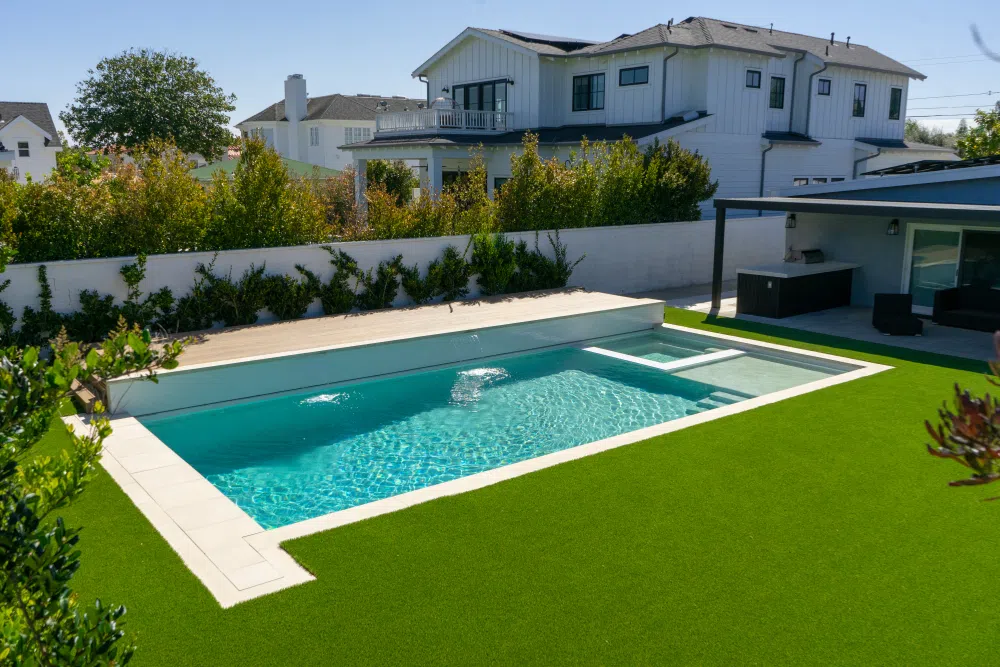 Pool Building